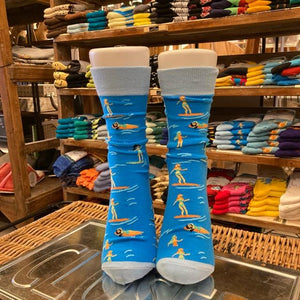 TOPANGA SOCKS Men's　サーフガールソックス　ブルー　サーフィン　ガールズ　海　靴下　メンズソックス　派手ソックス　　動物ソックス　プチギフト