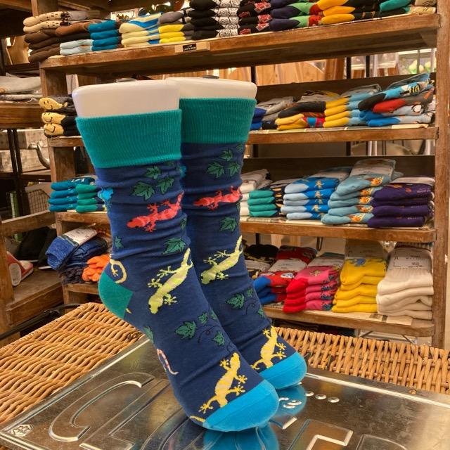 TOPANGA SOCKS Men's　カラフルリザードソックス　ネイビー　トカゲ　爬虫類　ヤモリ　イモリ　靴下　メンズソックス　派手ソックス　プチギフト