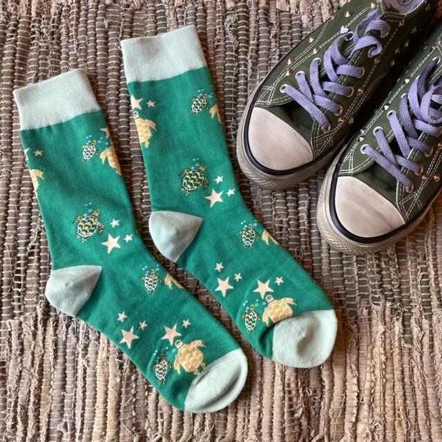 TOPANGA SOCKS Men's　ホシとカメソックス　グリーン　星　カメ　タートル　ウミガメ　靴下　メンズソックス　派手ソックス　プチギフト