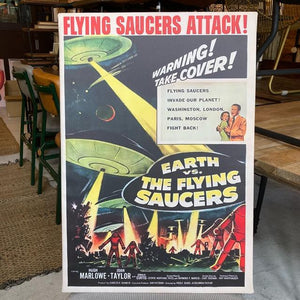 TOPANGA Zakka アートポスター　FLYING SAUCERS ATTACK! 　ウォールデコ　壁飾り　絵画　リビング　ベッドルーム　寝室　ダイニング　エントランス　A1