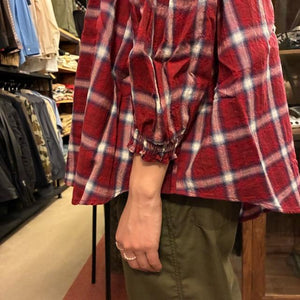 UNIVERSAL SEVEN　ユニヴァーサルセブン　ヘリンボンチェック トリプルシャーリングショートブラウス　アカチェック　シャツ　長袖ブラウス　バンドカラー