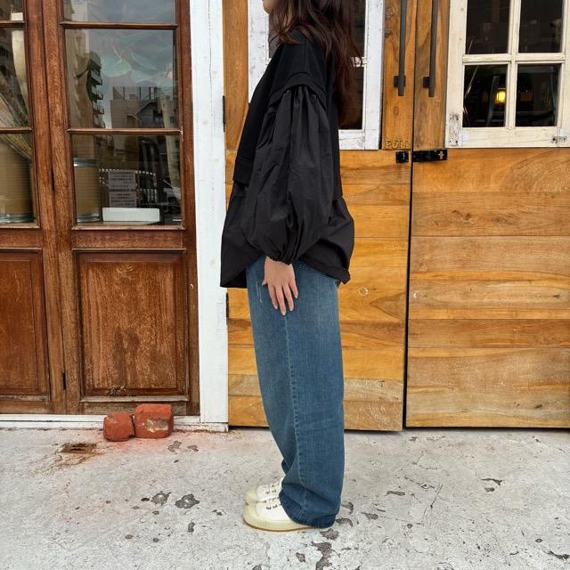 UNIVERSAL SEVEN Central Fleece Typewriter Combo Pullover, Black x Black, Classic Sweatshirt