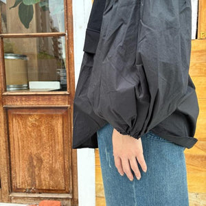 UNIVERSAL SEVEN Central Fleece Typewriter Combo Pullover, Black x Black, Classic Sweatshirt