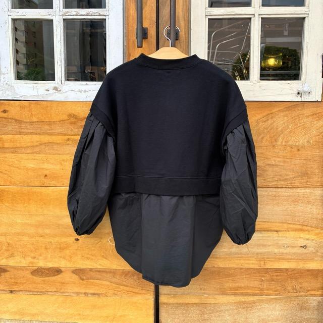 UNIVERSAL SEVEN Central Fleece Typewriter Combo Pullover, Black x Black, Classic Sweatshirt