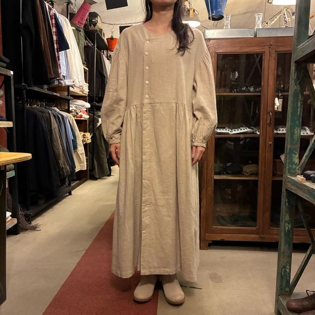 UNIVERSAL SEVEN Cotton-Linen Brushed Twill Gown Dress, Off-White, Long, Made in Japan, Long Jacket, Open-Front　