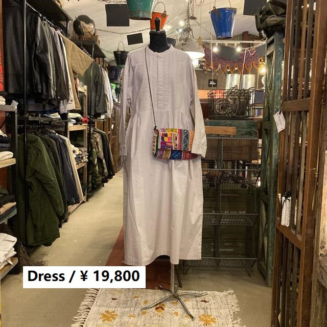 UNIVERSAL TISSU ユニヴァーサルティシュ ナチュラルタイプライター