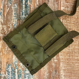 アメリカ　ファーストエイドキット ショルダーポーチ　軍物　ミリタリー　ショルダーバッグ　ポーチ　US　デッドストック