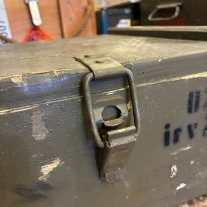 チェコ軍　F1 グレネードボックス　家具　インテリア　収納　軍物　ウッド　木箱　ウッドボックス　小物入れ　オリーブ　ガレージ　工具箱