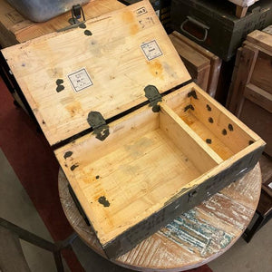 チェコ軍　F1 グレネードボックス　家具　インテリア　収納　軍物　ウッド　木箱　ウッドボックス　小物入れ　オリーブ　ガレージ　工具箱