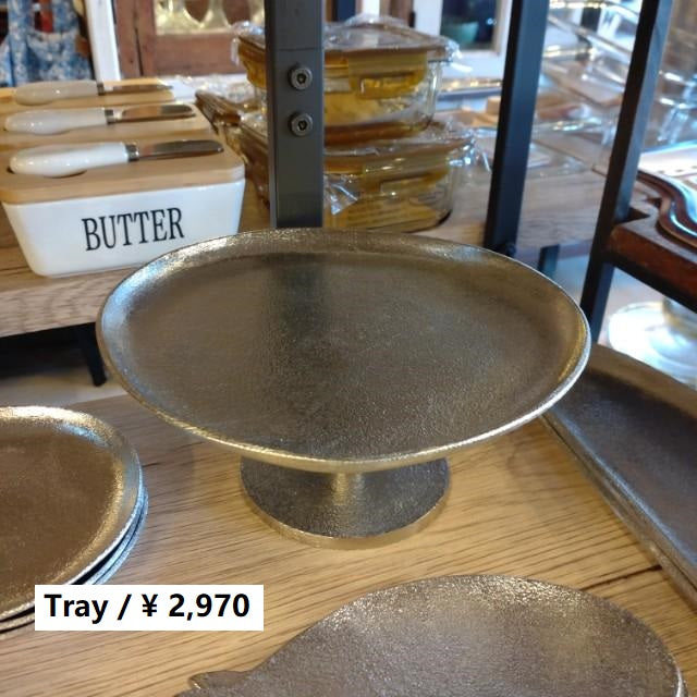 インド　アルミスタンドトレイ　L　トレー　小物入れ　アルミニウム 　灰皿　アクセサリー　キートレイ 　物置き　鍵置き　プレゼント　ギフト