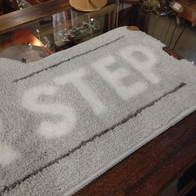 Taughty Luminous Mat Mind Your Step Comes with a luminous function Entrance mat 82×44