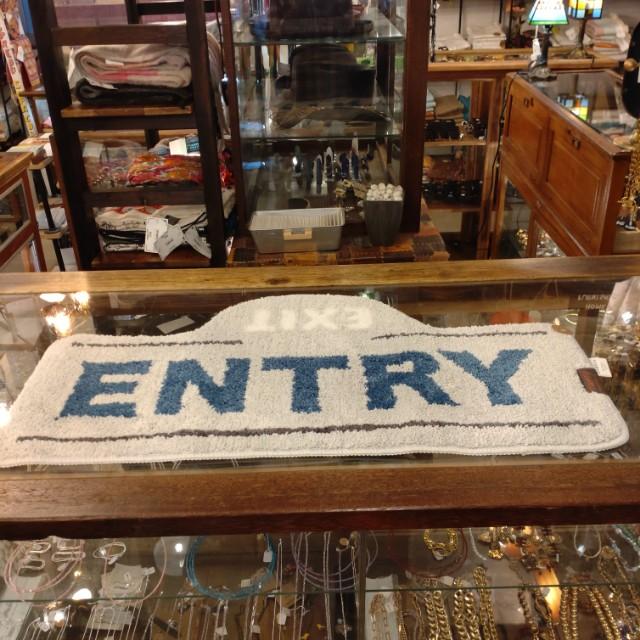 Taughty Luminous Mat Entry Comes with a luminous function Entrance mat 82×44