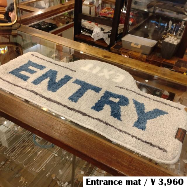 Taughty Luminous Mat Entry Comes with a luminous function Entrance mat 82×44