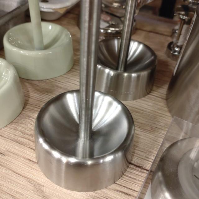 4-Hole Toothbrush Holder with Mirror, Perfect for Bathroom Etiquette and Hygiene　