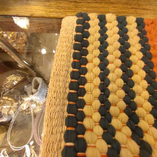 DULTON Cotton Chindi Mat, 50x75cm, available in two styles. Suitable for living rooms, sofas, and other Indian areas.