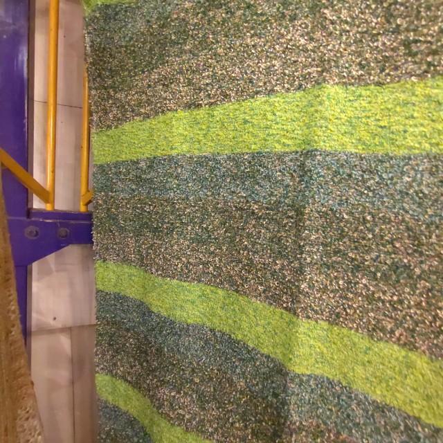 スペイン　ハラパラグマット　グリーン　140×200cm　2畳分　8畳　フロアラグ　三人掛けソファ　手織り　jarapa　ベッド　丸洗い