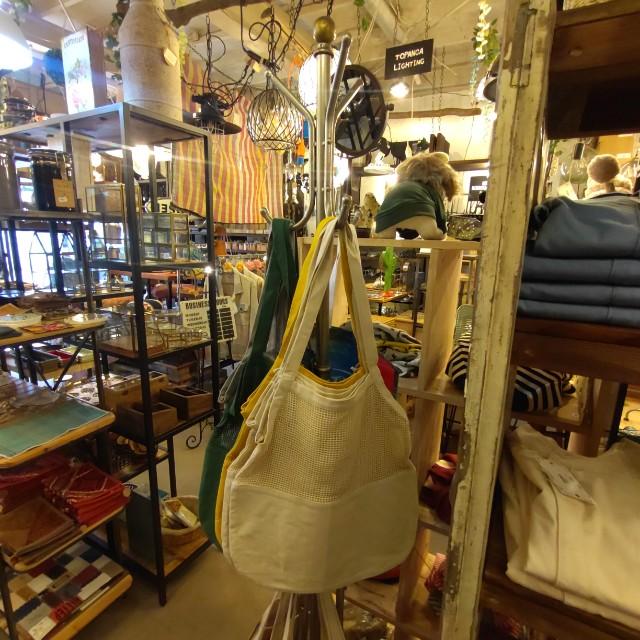 [In-Store Pickup Only] Indian Nickel Iron Coat Hanger Rack Store Fixtures