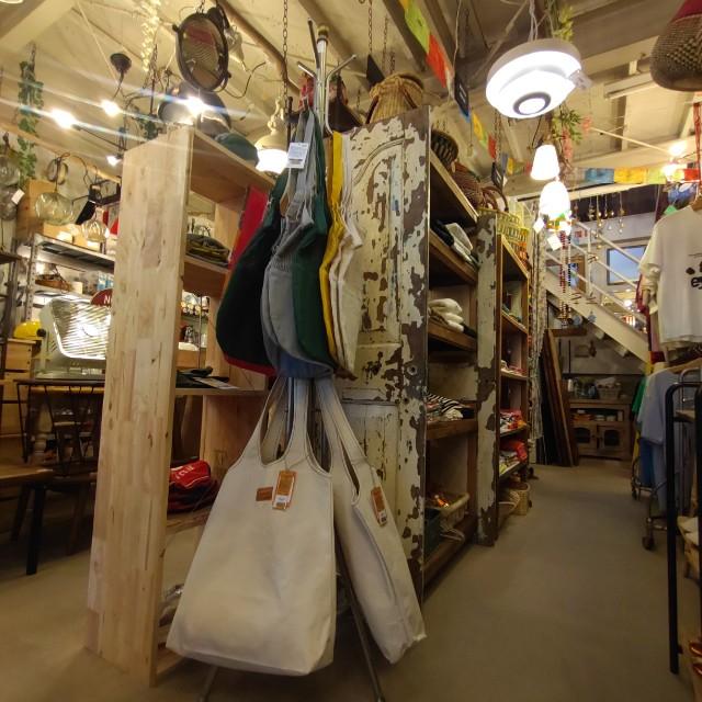 [In-Store Pickup Only] Indian Nickel Iron Coat Hanger Rack Store Fixtures