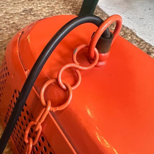 IRON　OVAL　CHANDELIER　２Colors in total Orange Black 2Light hanging