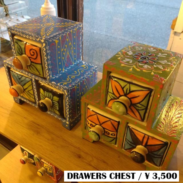 INDIA　BLUE POTTERY　3DRAWERS CHEST　２COLORS IN TOTAL　DRAWER　OBJECT　ENTRANCE STORAGE　MEHNDI ART　KEY CASE　SEAL HOLDER　