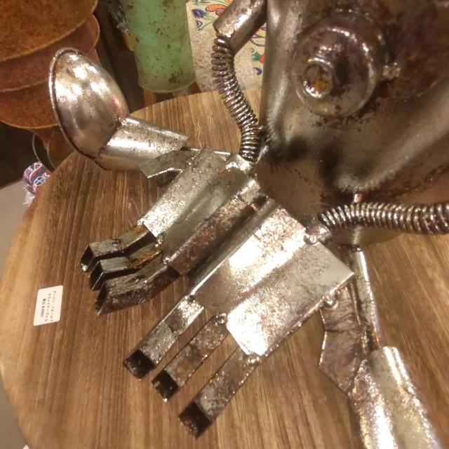 メタルロボパペット座り ガーデニング オブジェ ロボット　置物　レトロ　アンティーク風　ハンドメイド