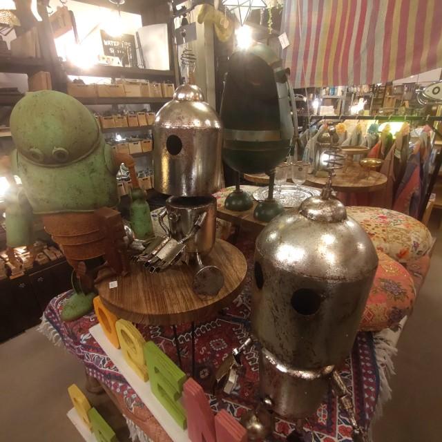 メタルロボパペット座り ガーデニング オブジェ ロボット　置物　レトロ　アンティーク風　ハンドメイド