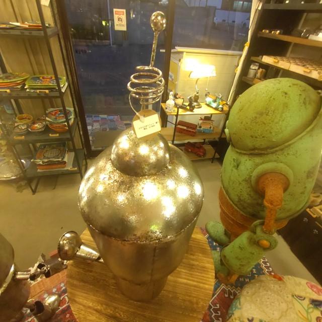 メタルロボパペット座り ガーデニング オブジェ ロボット　置物　レトロ　アンティーク風　ハンドメイド