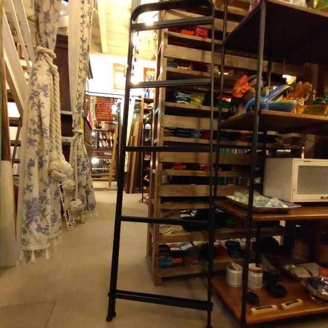 Iron Rack Stand High　Simple Stole Clothes　Bag　Storage　For gardening Exhibition Desplay shelf
