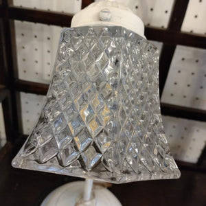 Touch-sensitive table lamp, OF-069, suitable for desks, tabletops, and interior furnishings. White, antique finish.
