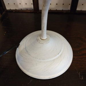 Touch-sensitive table lamp, OF-069, suitable for desks, tabletops, and interior furnishings. White, antique finish.
