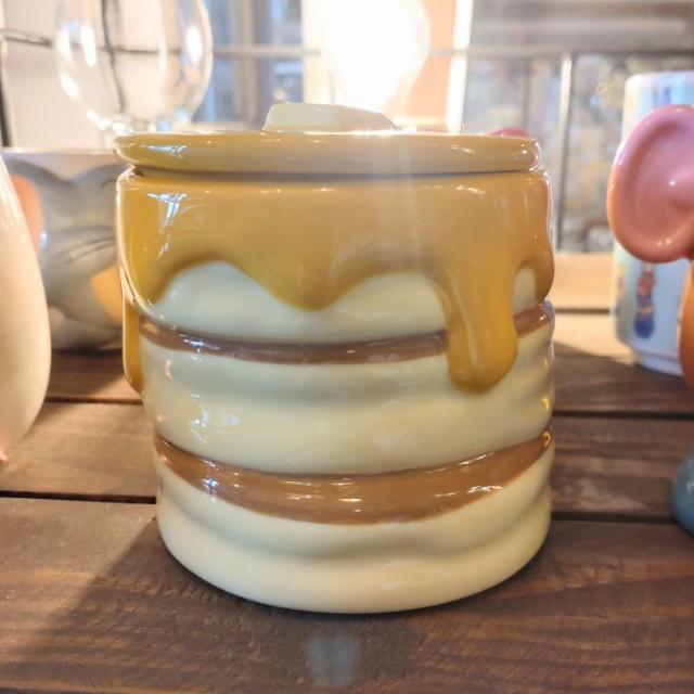 ディズニー　くまのプーさんフタ付きマグカップ　パンケーキ　ホットケーキ　キャラクター