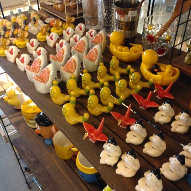 ディズニーすやすや箸置き　ディズニー　全4種　インテリア　立体感　陶磁器　催事　イベント　キッチン　