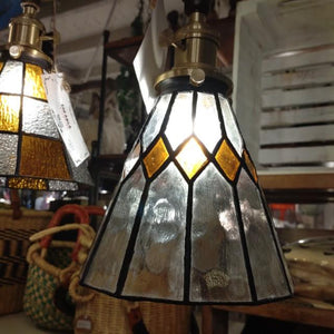 TOPANGA Lighting　ステンドグラスランプ　D　カラフル　ステンドグラス　吊照明　照明器具　光彩　リビング　キッチンカウンター　カフェ　BAR