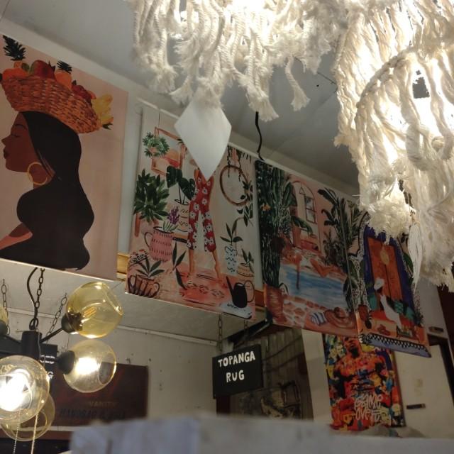 TOPANGA Zakka アートポスター　A Woman　living with plunts　インテリア　壁掛け　置き型　空間演出　アート　　