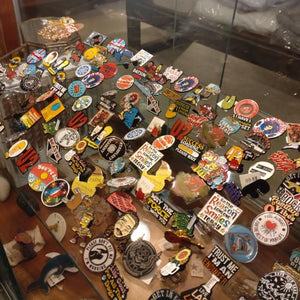 TOPANGA Jewelry　ピンブローチ　Today is Tomorrow's Yesterday 今日は昨日の明日