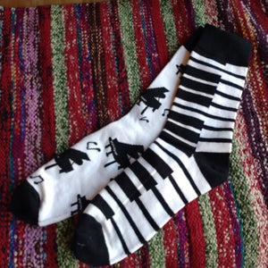 TOPANGA Socks Lady's PLAING THE PIANO PIANO KEYBOARD MUSIC TONE GIFT PRESENT