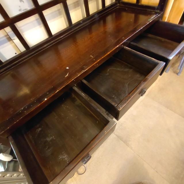 【店頭受取専用商品】収納付き飾り棚　ディスプレイ　什器　インテリア　引き出し　戸棚　食器　