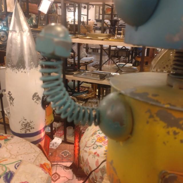 GARDEN OBJECT plump blue ROBOT　GARDEN EYECATCHING　HANDMADE 　ANTIQUE　VINTAGE　RETRO