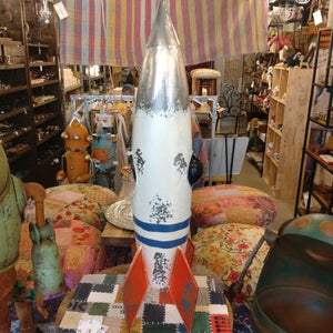 GARDEN OBJECT SPACE SUTTLE （with Soler light) ROCKET　GARDENLIGHT HANDMADE 　ANTIQUE　VINTAGE　RETRO
