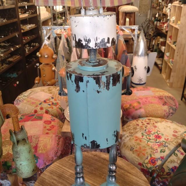 GARDEN OBJECT BLUE　ROBOT　GARDEN EYECATCHING　HANDMADE 　ANTIQUE　VINTAGE　RETRO