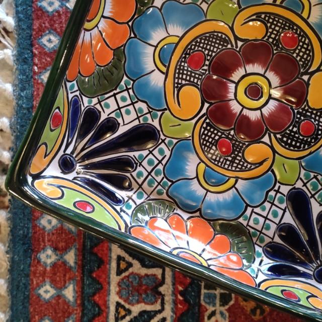 メキシコ　グアナファト焼　四角深皿　グリーン 　ディナープレート　大皿　盛り付け　パーティー　角皿