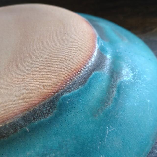 Mashiko Ware: Easy-to-Use Oval Rimmed Plate (Large) in Shabby Turquoise. MAINDISH LUNCH PLATE.