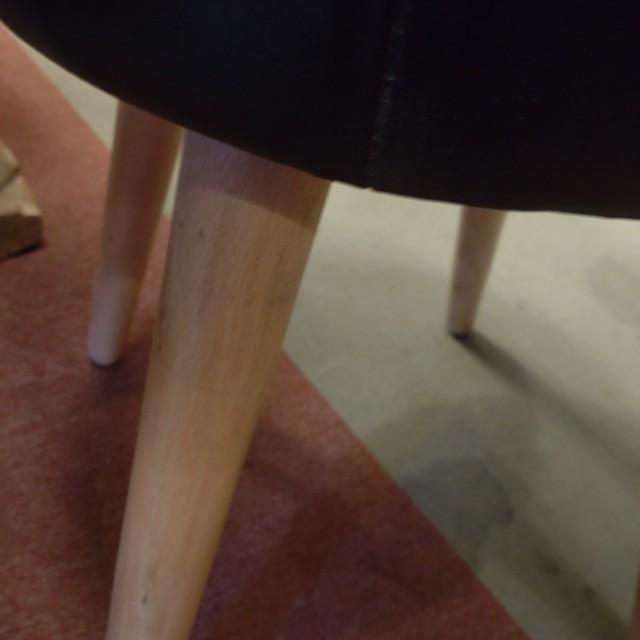 LEATHER　WOODEN　ROUND STOOL　　Cow Leather Genuine Leather Mango Wood