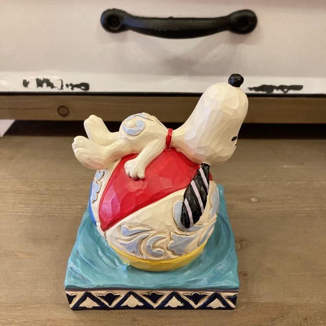 スヌーピーとビーチボール