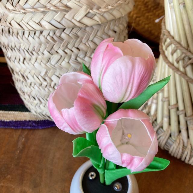 チューリップポータブルランプ　ピンク