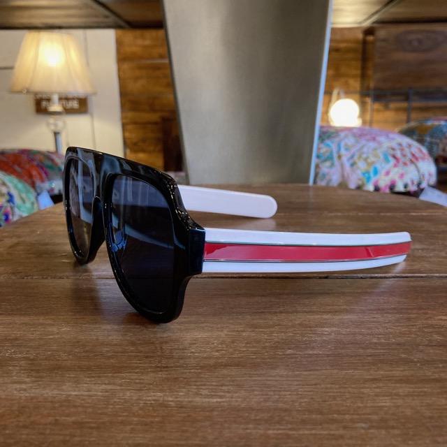 Retro Big Grandpa Sunglasses Black x Black