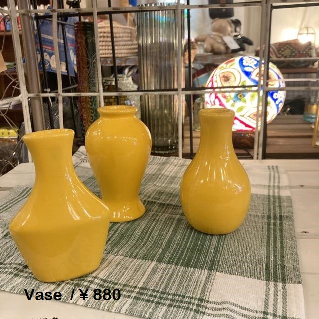 ミニセラミック1輪挿し　イエロー/3種類