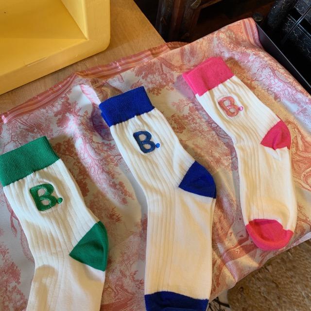 TOPANGA SOCKS 　アルファベットソックス B.　ピンク