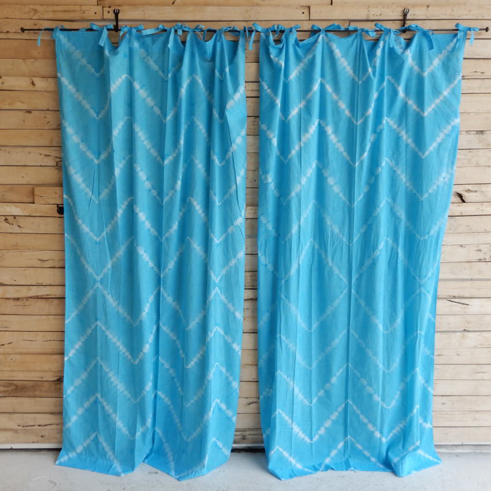 TOPANGA　Shibori　Curtain　シボリカーテン　W110xH200cm　青