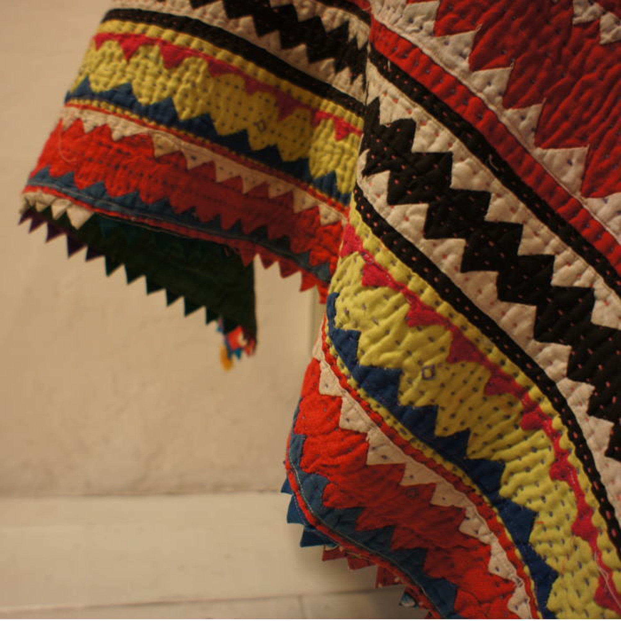 Zigzag Joggy Quilt 115×200